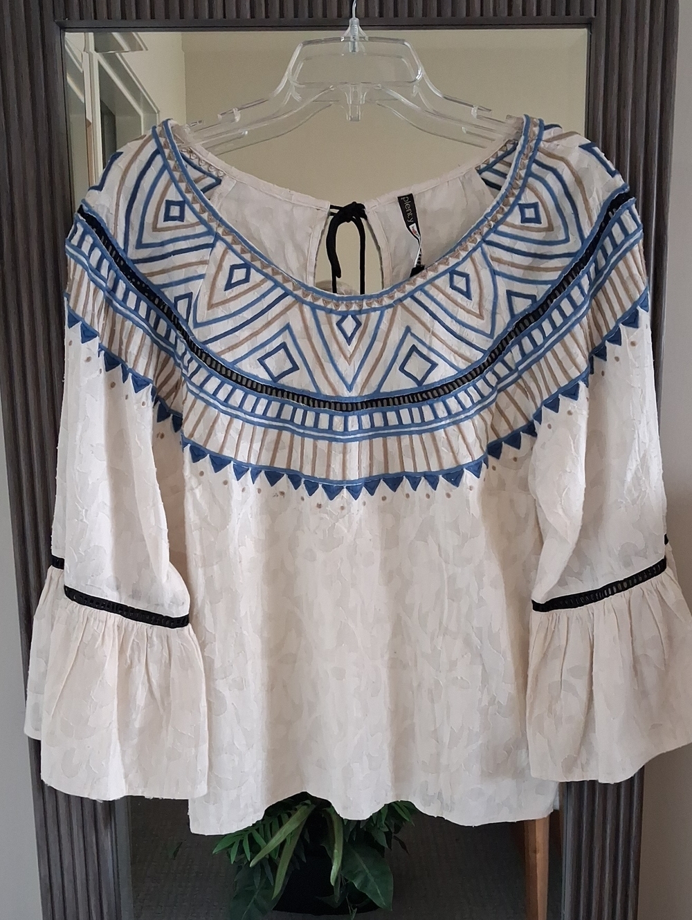 Anthropologie Plenty by Tracy Reese Textured Ivory Embroidered Yoke Boho Blouse